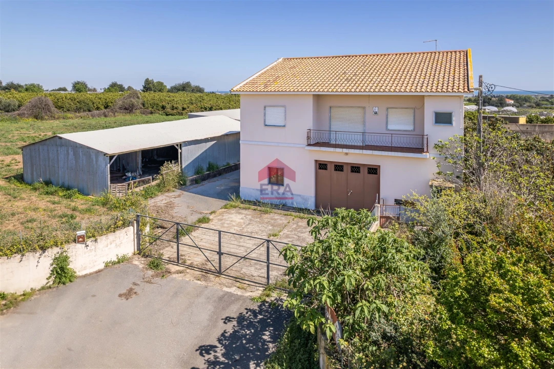 Moradia T4 para Venda em Luz de Tavira e Santo Estêvão Foto 1