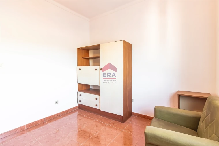 Moradia T4 para Venda em Luz de Tavira e Santo Estêvão Foto 17