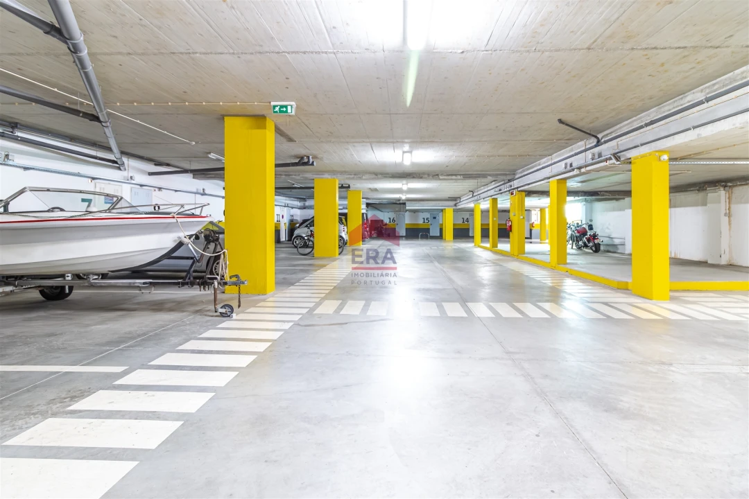 Apartamento T0 para Venda em Santa Luzia Foto 24