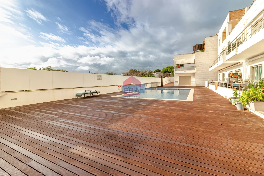 Apartamento T0 para Venda em Santa Luzia Foto 21