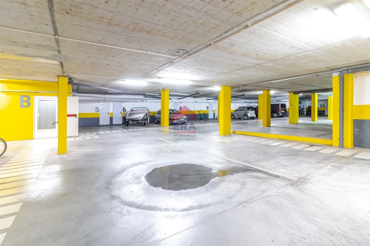 Apartamento T0 para Venda em Santa Luzia Foto 23