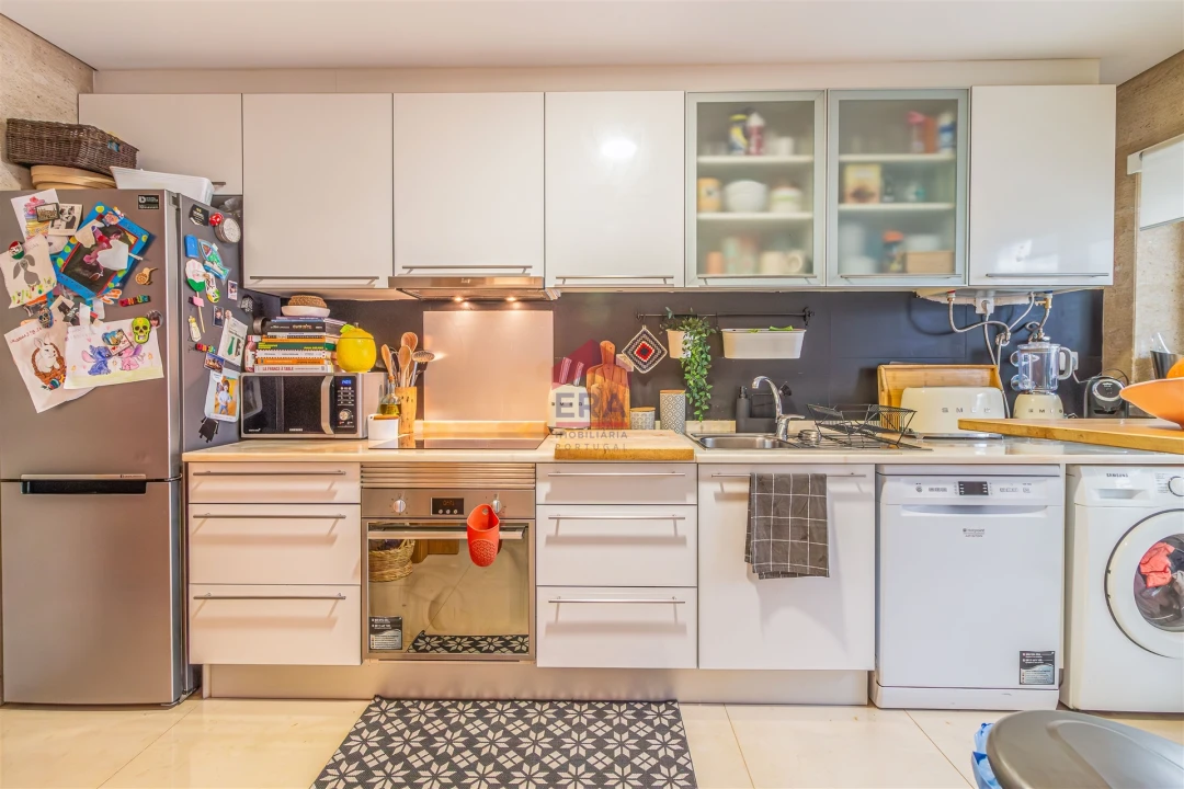 Apartamento T0 para Venda em Santa Luzia Foto 8