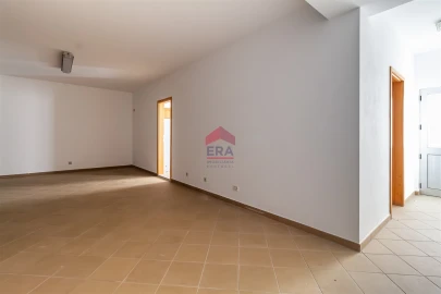Moradia T5 para Venda em Tavira (Santa Maria e Santiago)