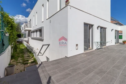 Moradia T5 para Venda em Tavira (Santa Maria e Santiago)