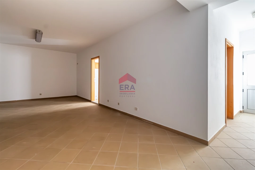 Moradia T5 para Venda em Tavira (Santa Maria e Santiago) Foto 33