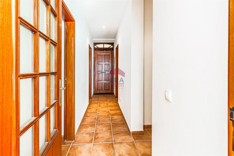 Moradia T3 para Venda em Santa Luzia Foto 5