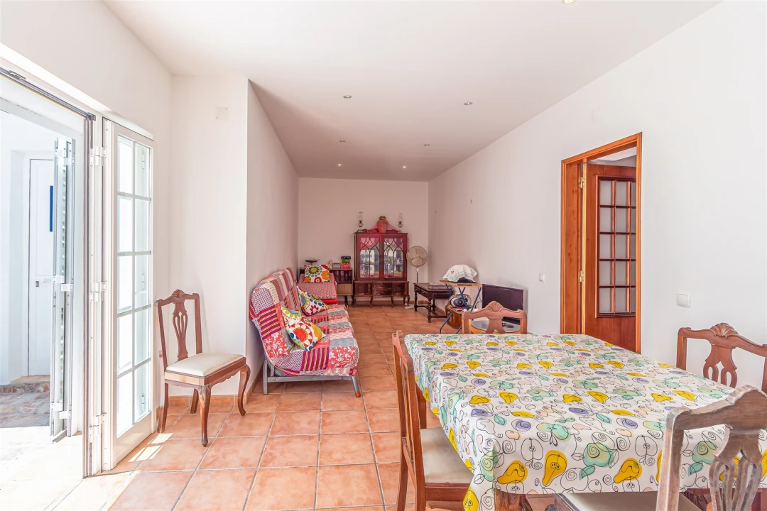 Moradia T3 para Venda em Santa Luzia Foto 3