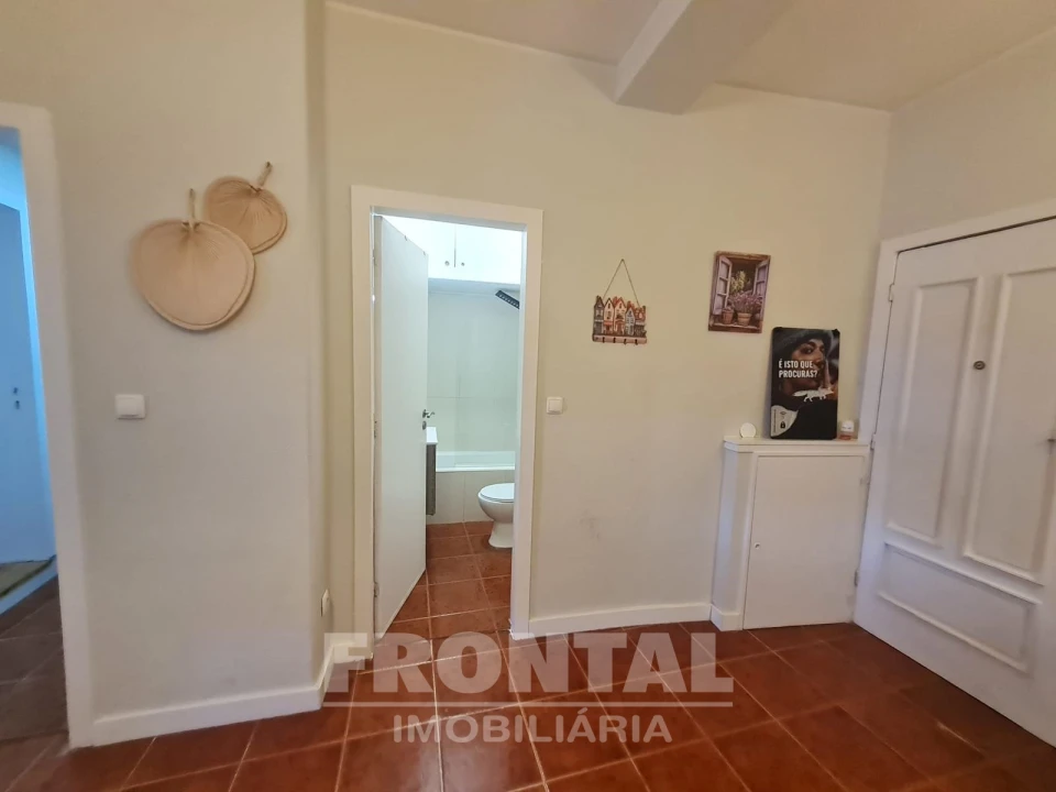 Apartamento T2 para Venda em Bonfim Foto 3