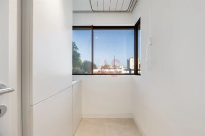 Apartamento T2 para Venda em Aldoar, Foz do Douro e Nevogilde