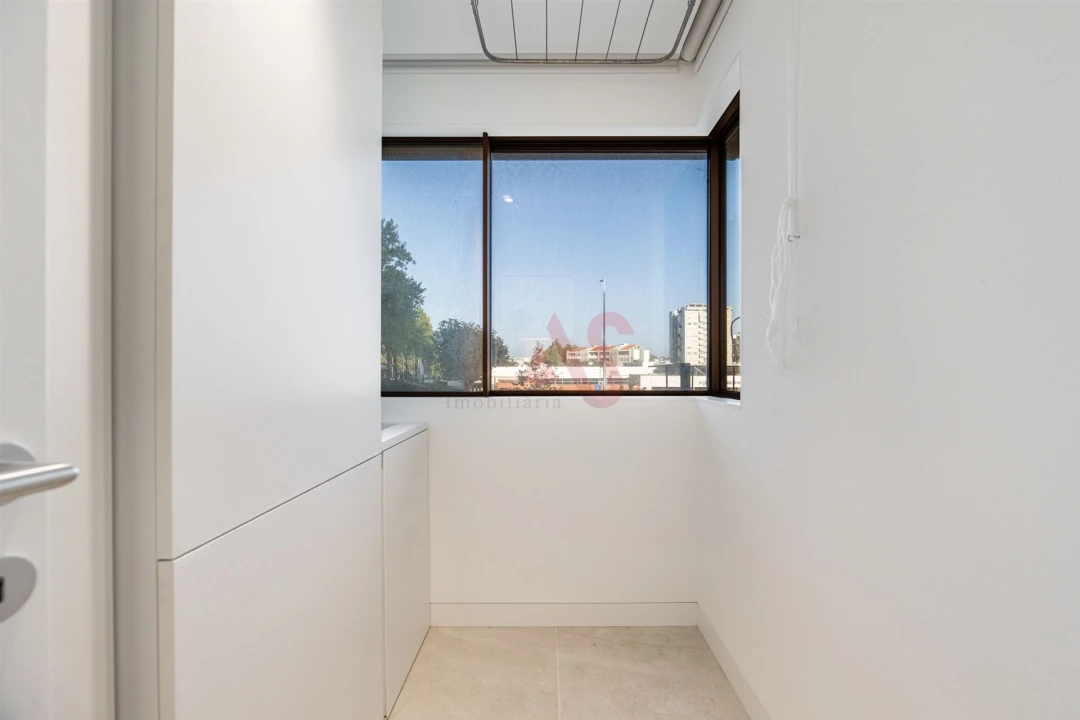 Apartamento T2 para Venda em Aldoar, Foz do Douro e Nevogilde Foto 12