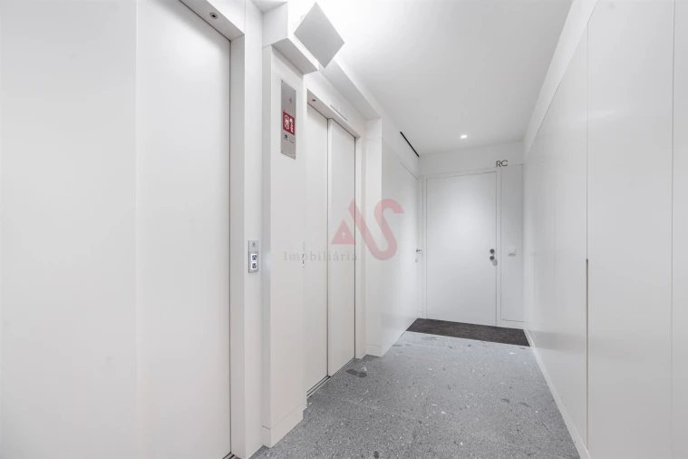 Apartamento T2 para Venda em Aldoar, Foz do Douro e Nevogilde Foto 8