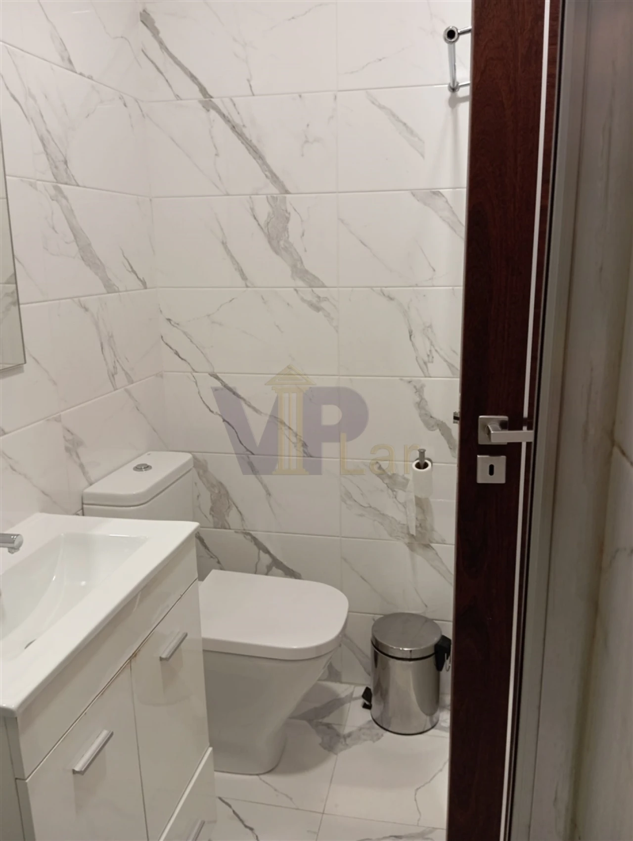 Apartamento T1 para Arrendamento em Paranhos Foto 5