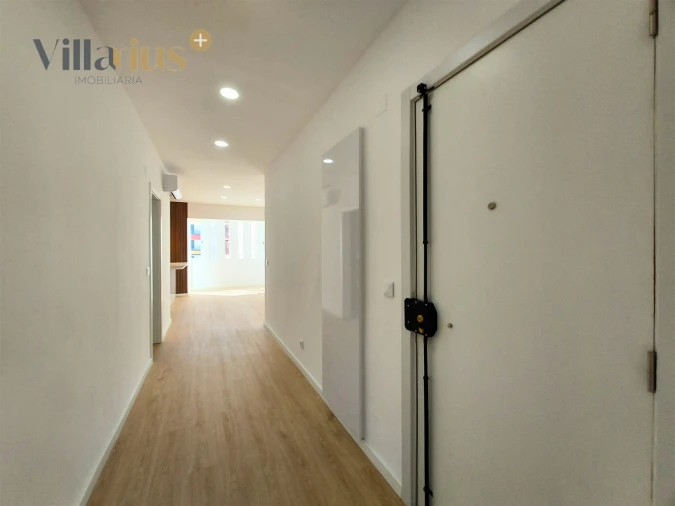 Apartamento T2 para Arrendamento em São João Baptista e Santa Maria dos Olivais Foto 13