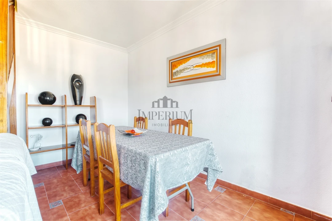 Apartamento T2 para Venda em Carregado e Cadafais Foto 21