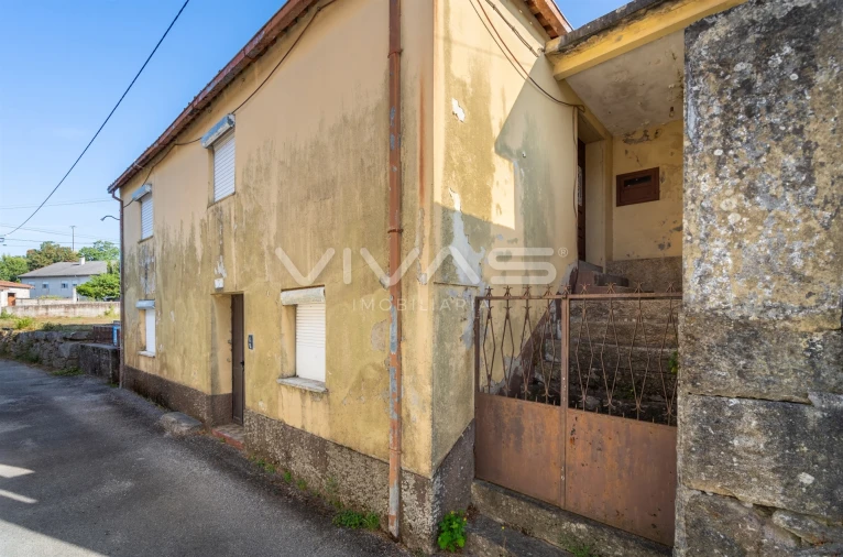 Moradia T3 para Venda em Lage Foto 3