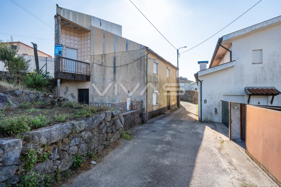 Moradia T3 para Venda em Lage Foto 16