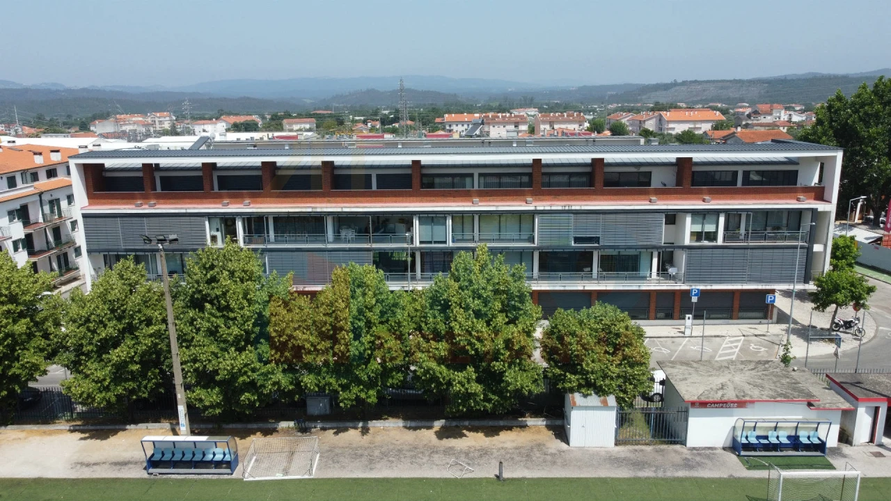 Apartamento T2 para Venda em Lousã e Vilarinho Foto 32