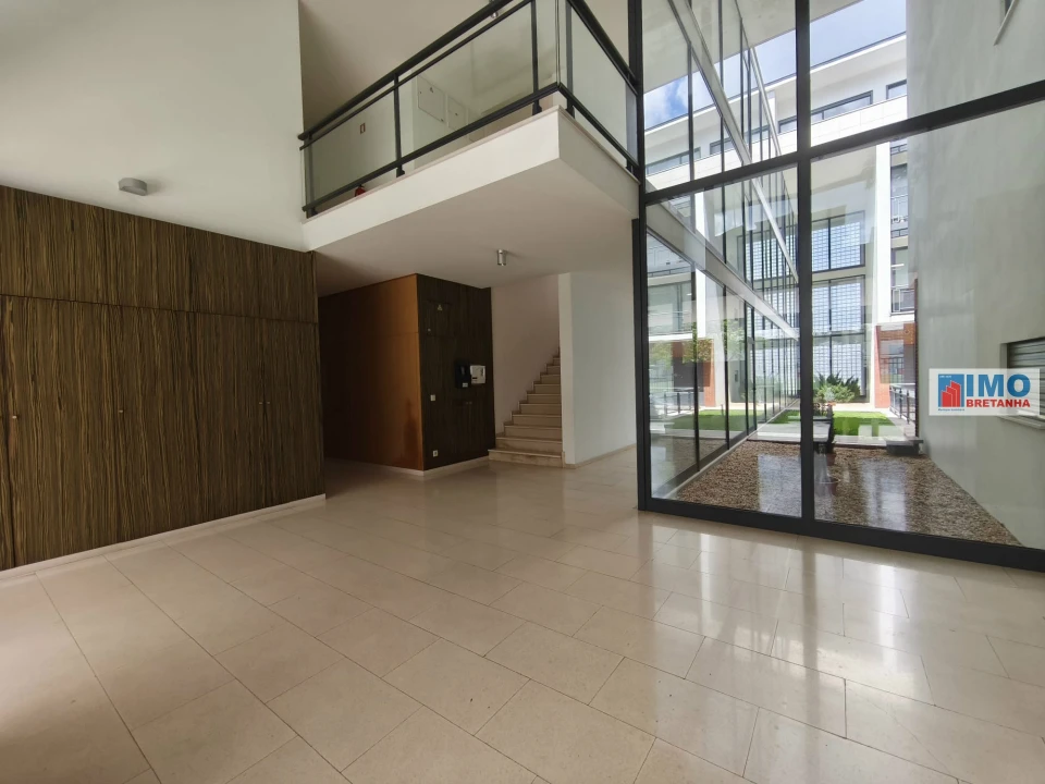 Apartamento T2 para Venda em Lousã e Vilarinho Foto 24