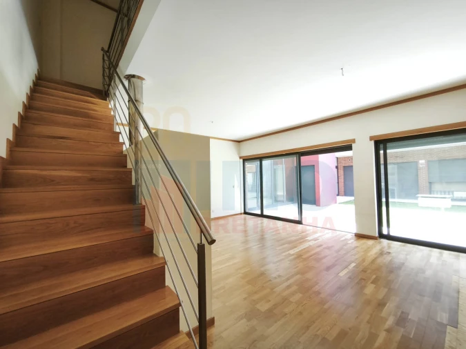 Apartamento T2 para Venda em Lousã e Vilarinho Foto 13