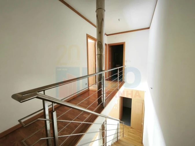 Apartamento T2 para Venda em Lousã e Vilarinho Foto 14