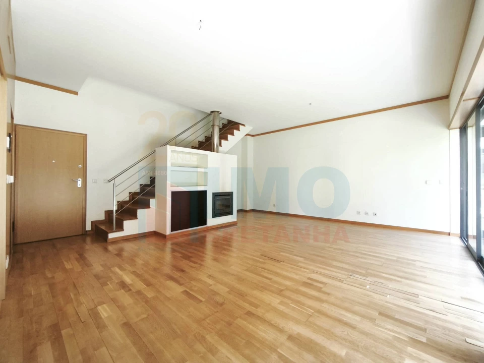 Apartamento T2 para Venda em Lousã e Vilarinho Foto 4