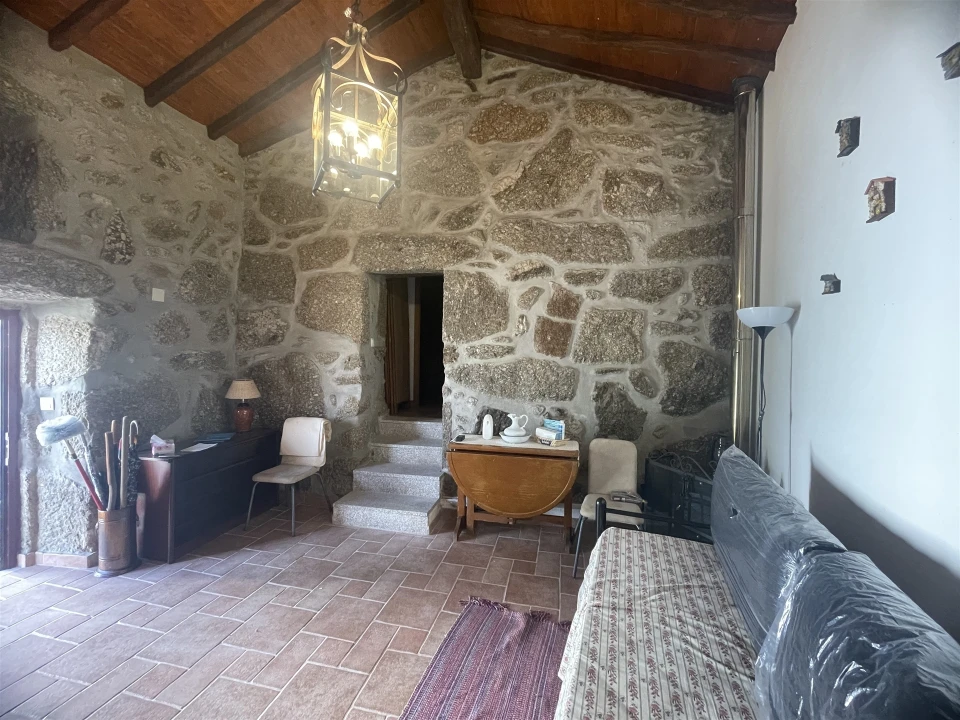 Moradia T3 para Venda em Figueiró da Serra e Freixo da Serra Foto 13