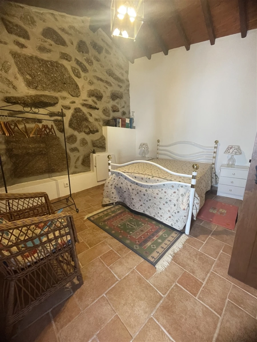 Moradia T3 para Venda em Figueiró da Serra e Freixo da Serra Foto 21