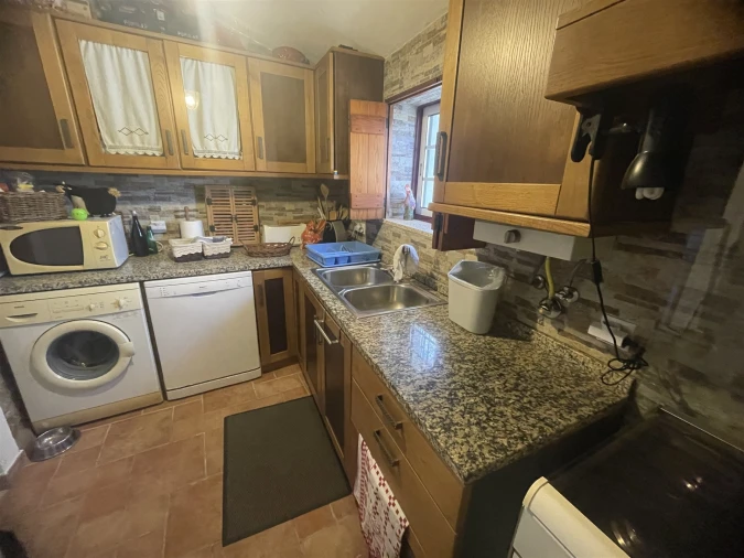 Moradia T3 para Venda em Figueiró da Serra e Freixo da Serra Foto 7