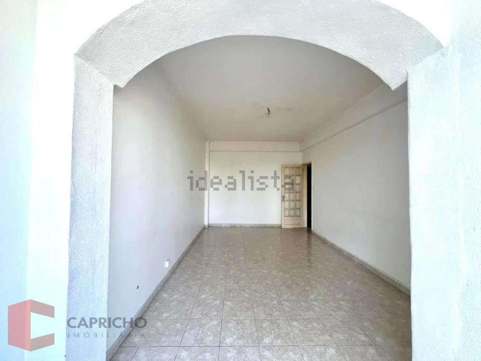 Apartamento T2 para Venda em Oeiras e São Julião da Barra, Paço de Arcos e Caxias Foto 6