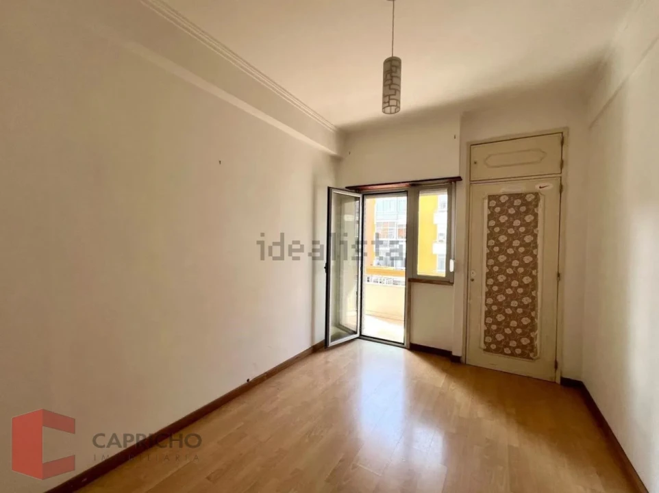 Apartamento T2 para Venda em Oeiras e São Julião da Barra, Paço de Arcos e Caxias Foto 2