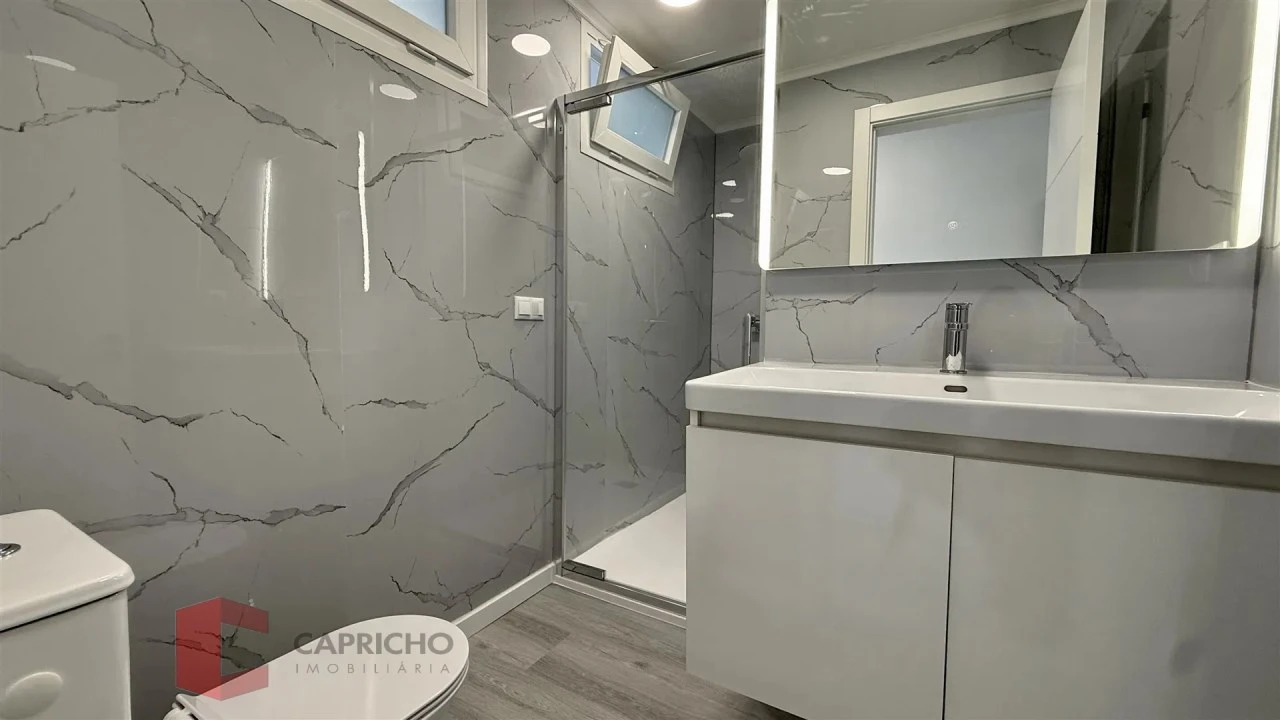 Apartamento T2 para Venda em Oeiras e São Julião da Barra, Paço de Arcos e Caxias Foto 9