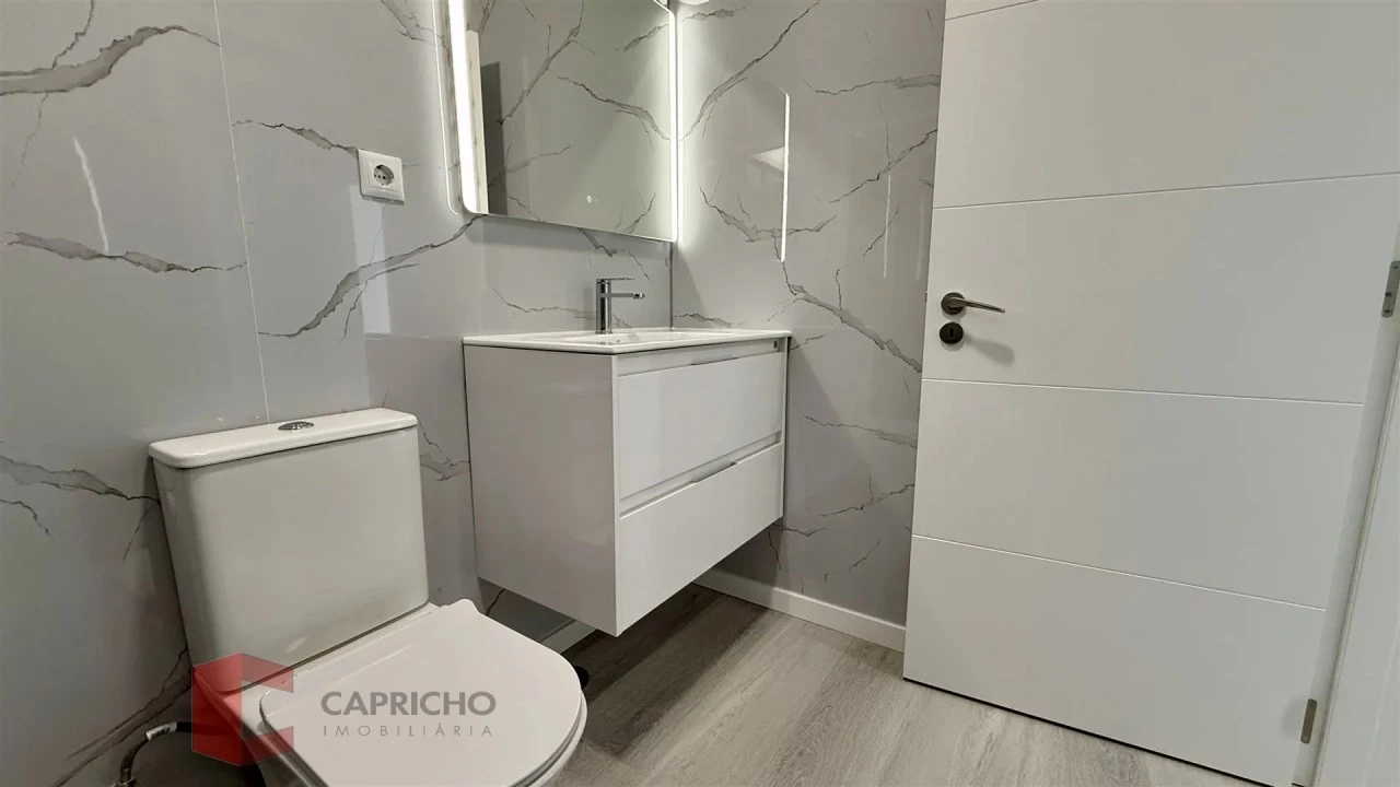 Apartamento T2 para Venda em Oeiras e São Julião da Barra, Paço de Arcos e Caxias Foto 10