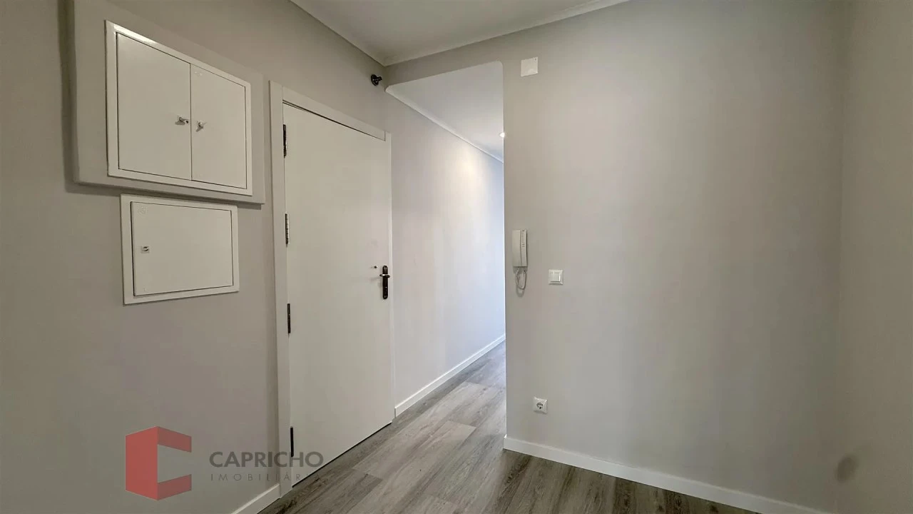 Apartamento T2 para Venda em Oeiras e São Julião da Barra, Paço de Arcos e Caxias Foto 16
