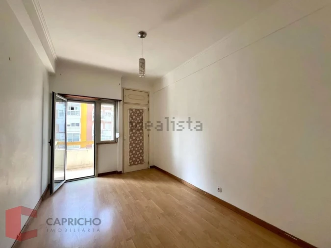 Apartamento T2 para Venda em Oeiras e São Julião da Barra, Paço de Arcos e Caxias Foto 8