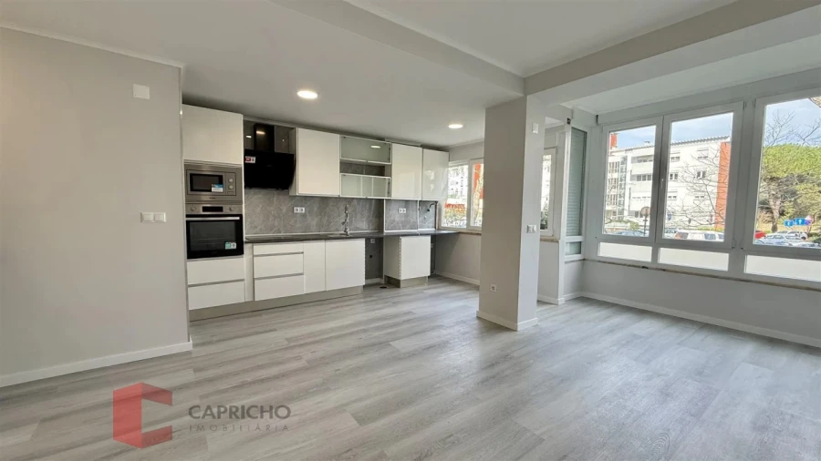 Apartamento T2 para Venda em Oeiras e São Julião da Barra, Paço de Arcos e Caxias Foto 6