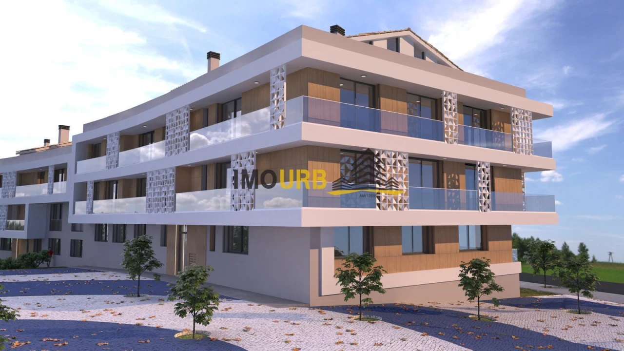 Apartamento T3 para Venda em Parceiros e Azoia Foto 1