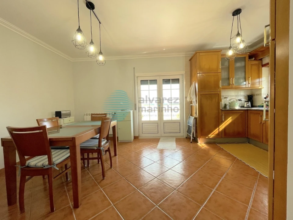 Moradia T4 para Venda em Santa Maria, São Pedro e Matacães Foto 10