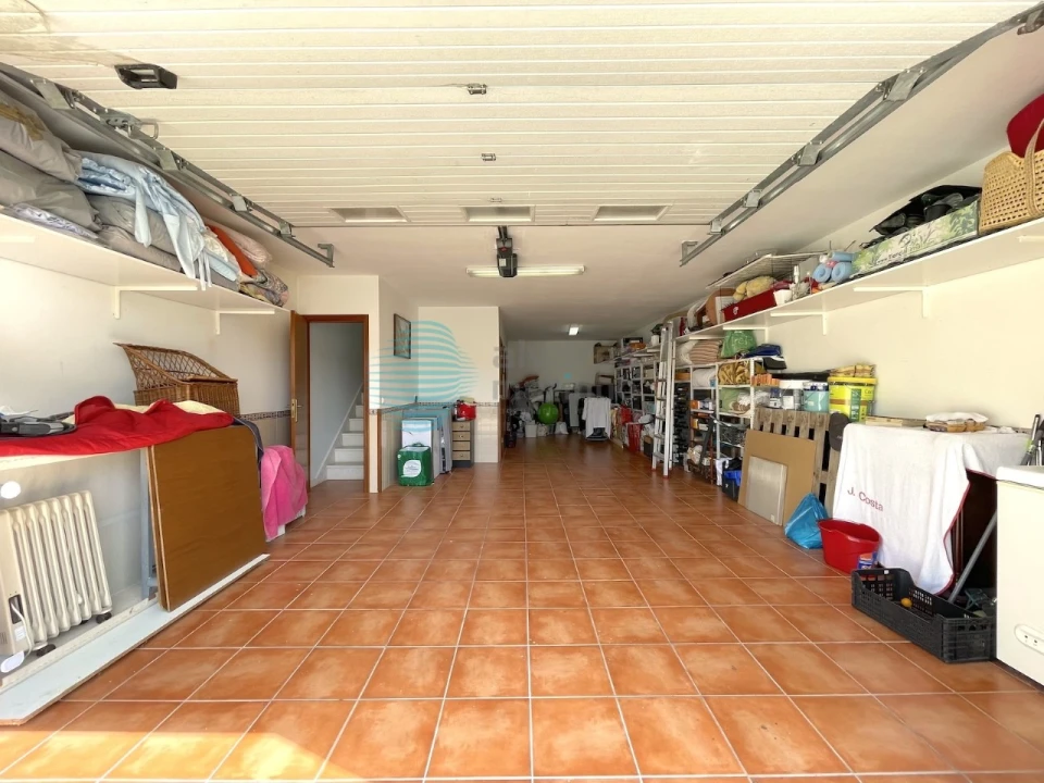Moradia T4 para Venda em Santa Maria, São Pedro e Matacães Foto 36