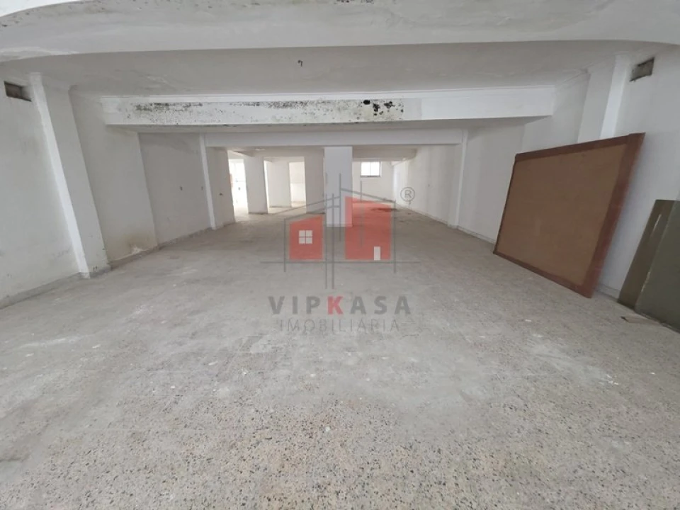 Loja para Venda em Agualva e Mira-Sintra Foto 5