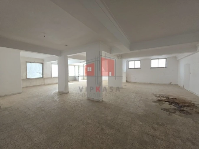 Loja para Venda em Agualva e Mira-Sintra Foto 4