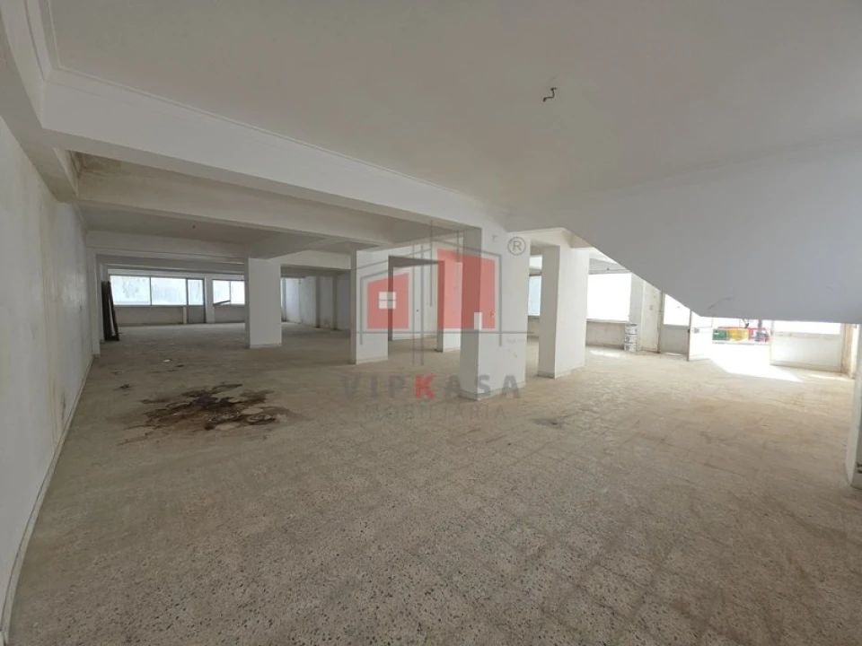 Loja para Venda em Agualva e Mira-Sintra Foto 2