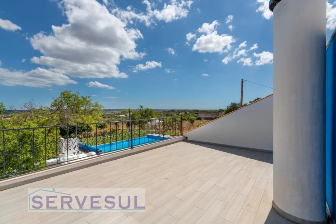 Moradia T4 para Venda em Silves Foto 30