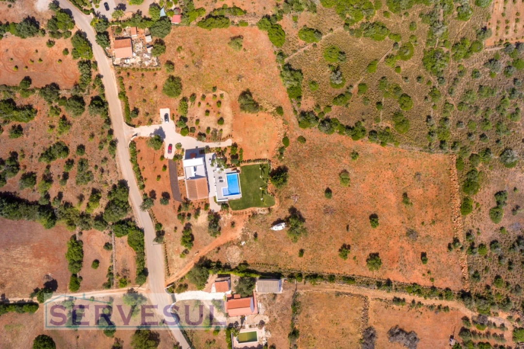 Moradia T4 para Venda em Silves Foto 70