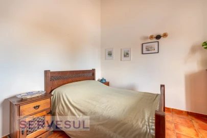 Moradia T4 para Venda em Silves