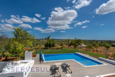 Moradia T4 para Venda em Silves