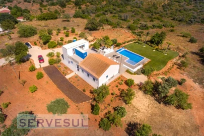 Moradia T4 para Venda em Silves