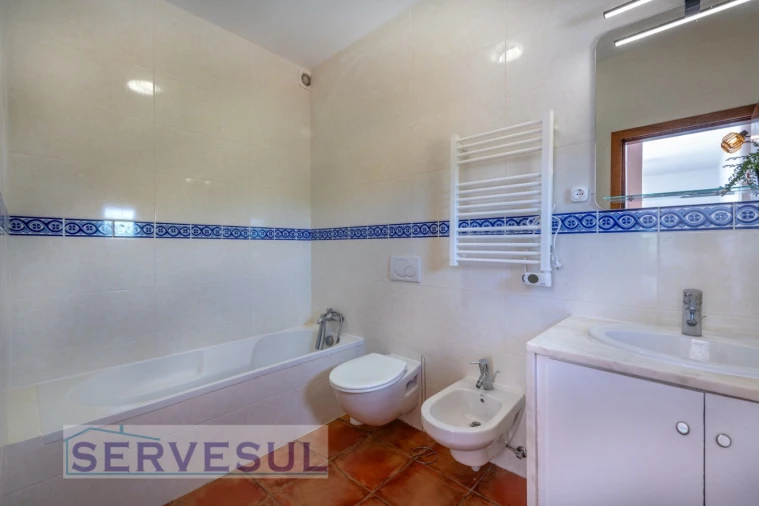 Moradia T4 para Venda em Silves Foto 39