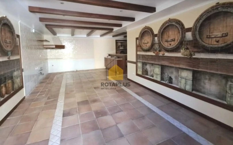 Moradia T6 para Venda em Queluz e Belas Foto 12