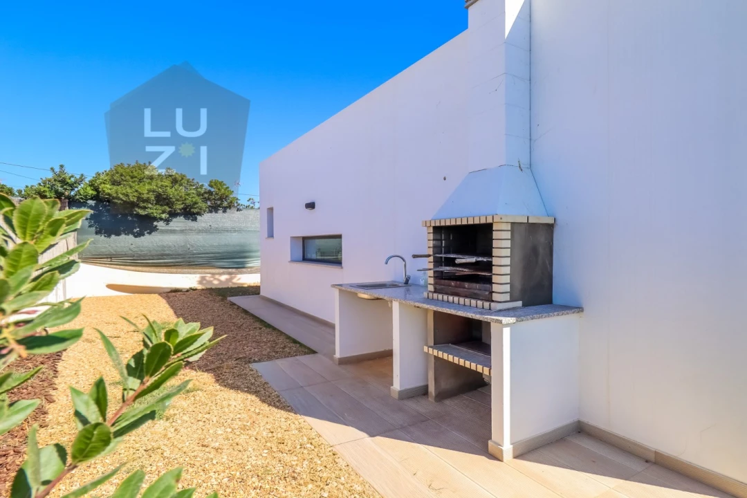 Moradia T3 para Venda em Vila de Sagres Foto 6