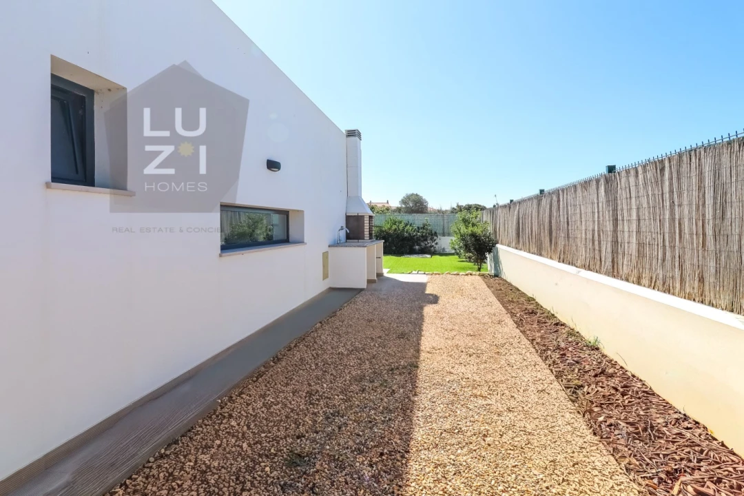 Moradia T3 para Venda em Vila de Sagres Foto 34